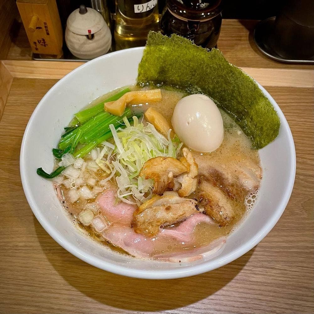 濃厚焼きあご煮干し つけ麺 さか田