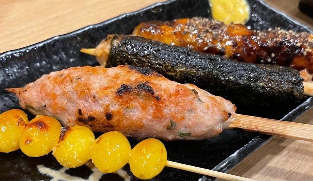 元祖やきとり串八珍 築地本店