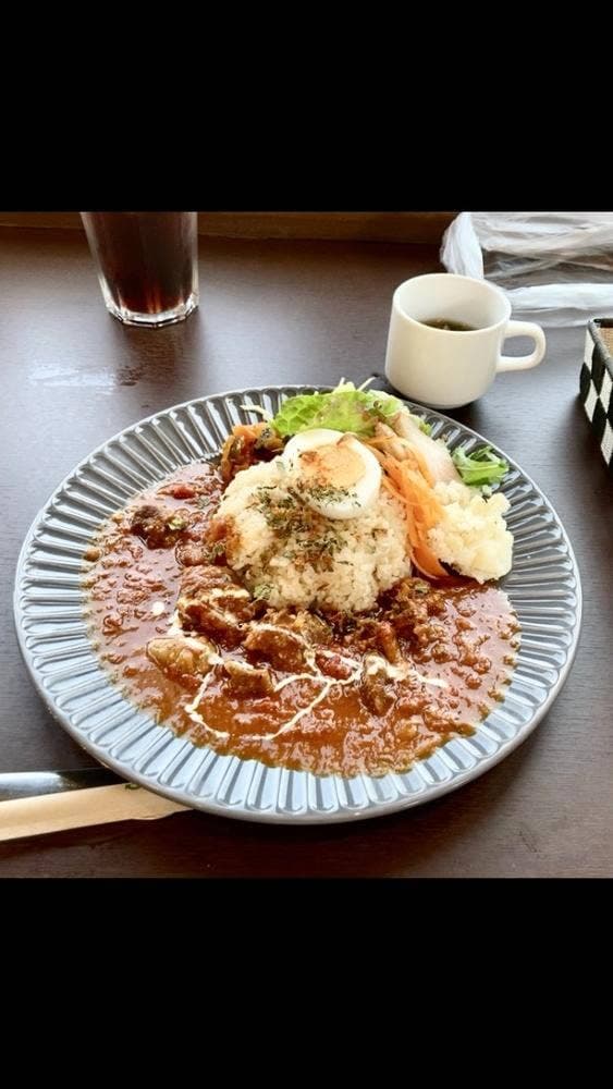 丘の上のカフェHeuvel