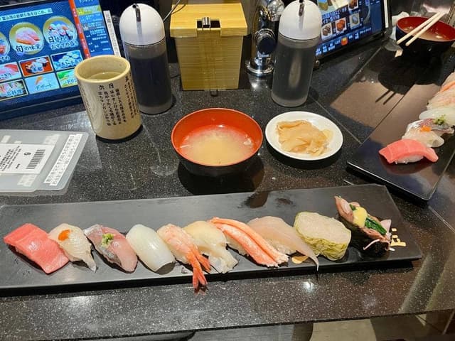 すし玉 富山掛尾店 - サブ画像3