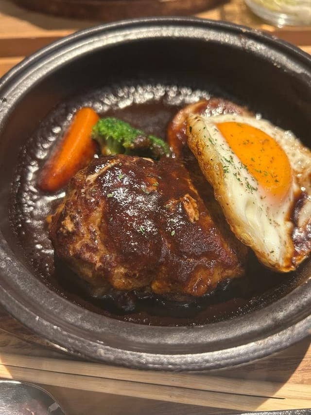 洋食屋伊勢十 青山店 - サブ画像3