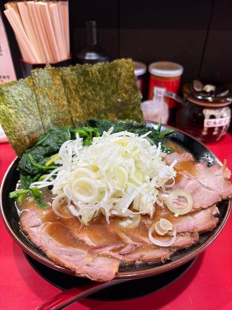 家系ラーメン 斎藤家 一乗寺店