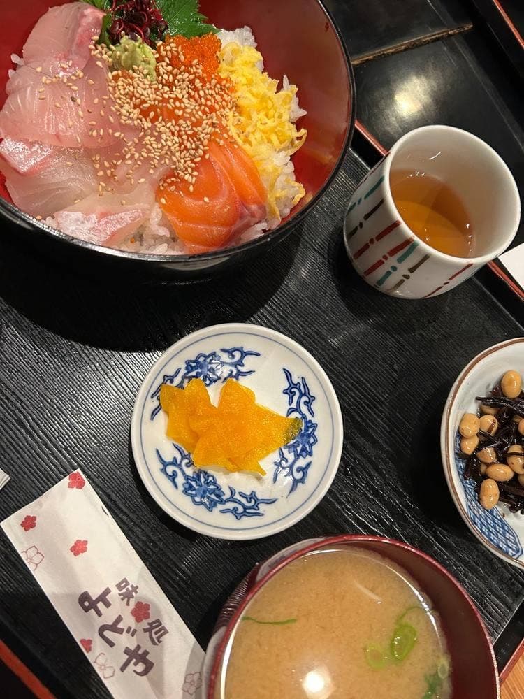 味処 淀屋