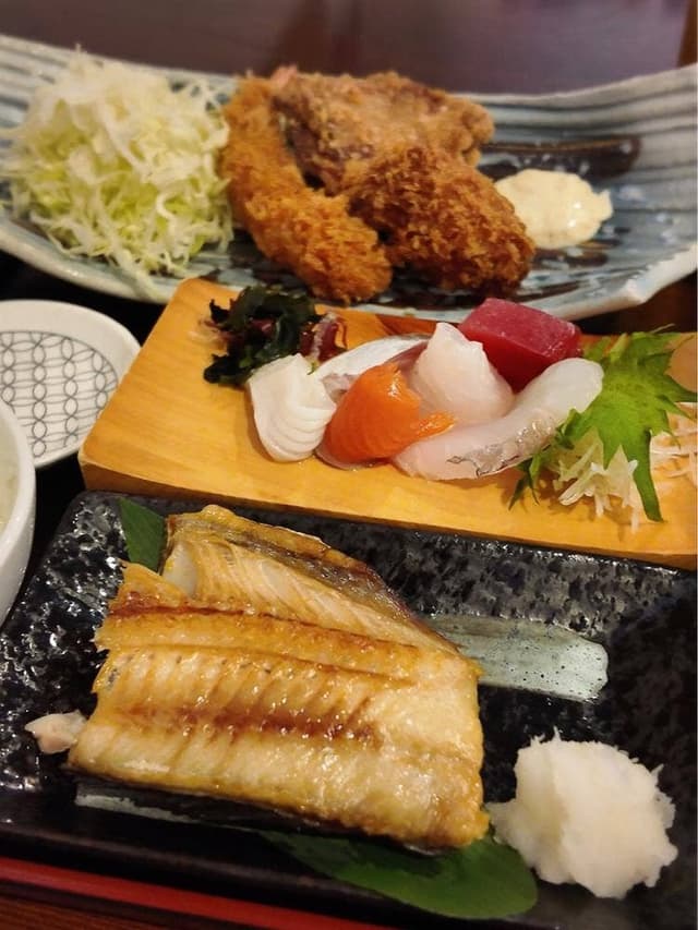 魚や英 セカンドはうす - サブ画像1