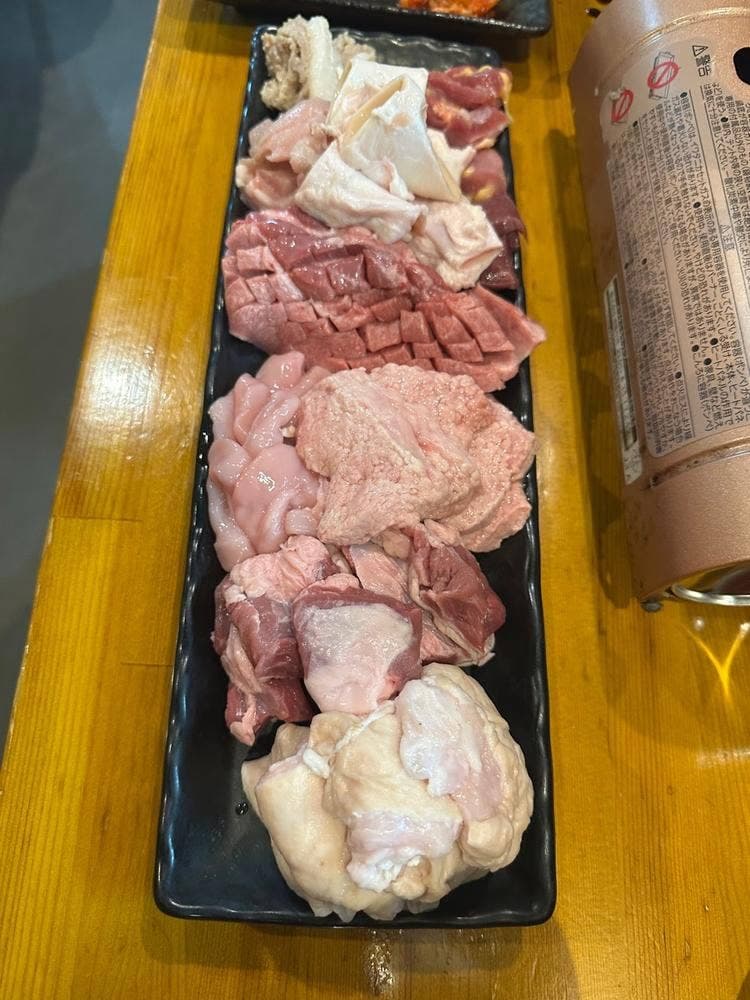 俺のホルモン もつ家 金太