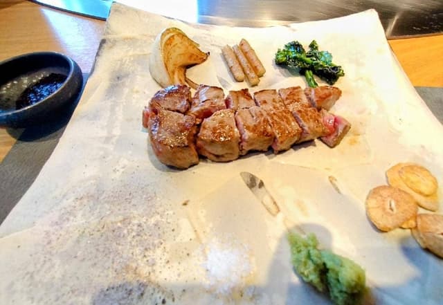 ニュー松坂 西中洲店 - サブ画像1
