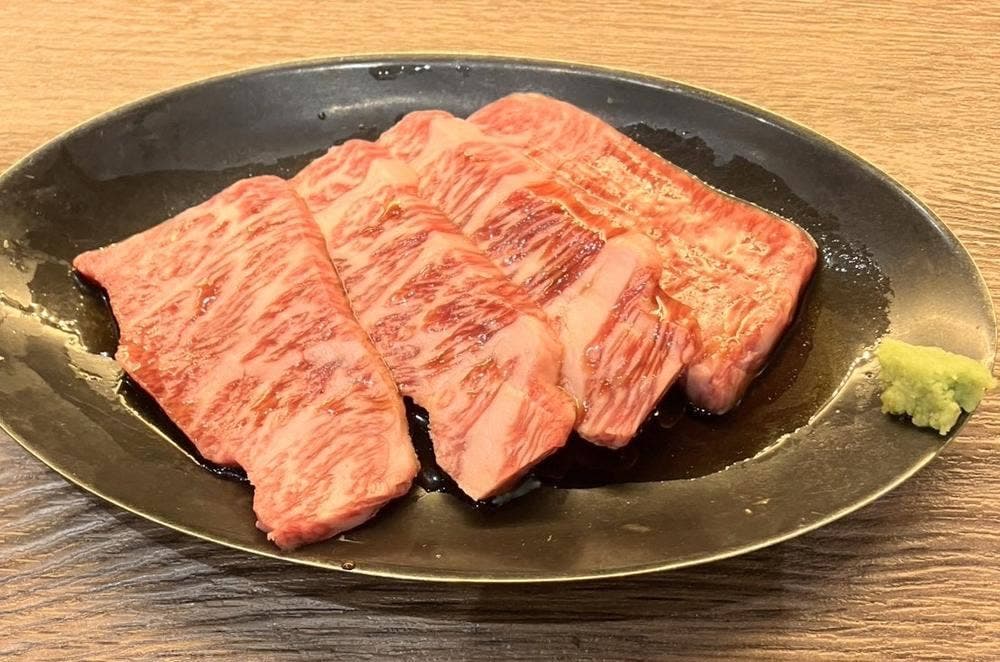 新宿焼肉 ホルモンいのうえ