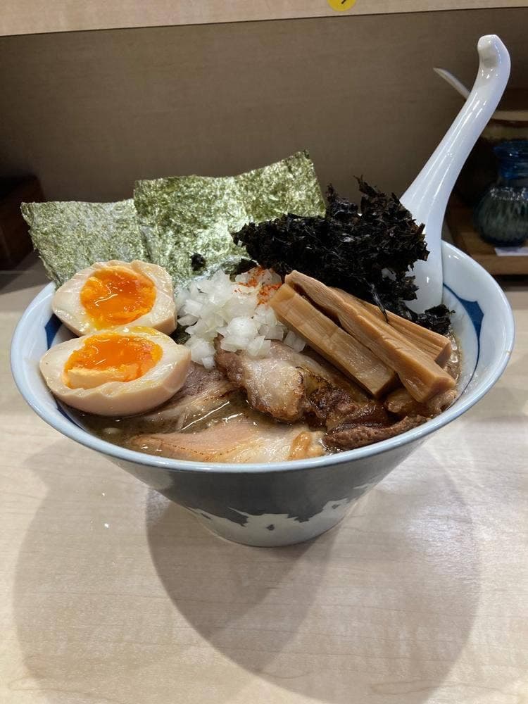 中華蕎麦 はねるや