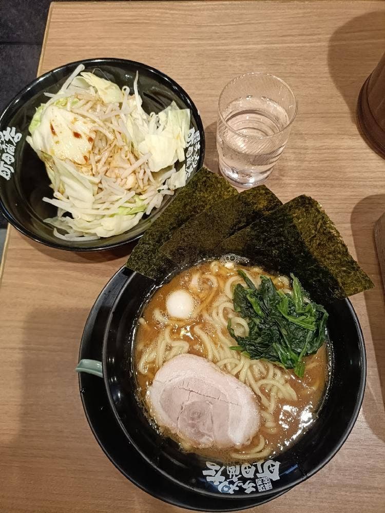 横浜家系ラーメン 町田商店 本店