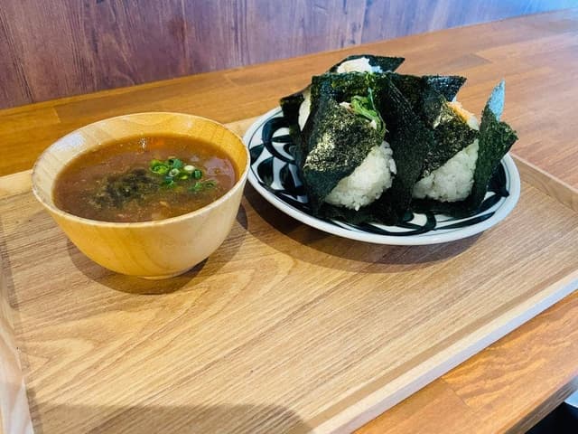 おにぎりとおわん - サブ画像1