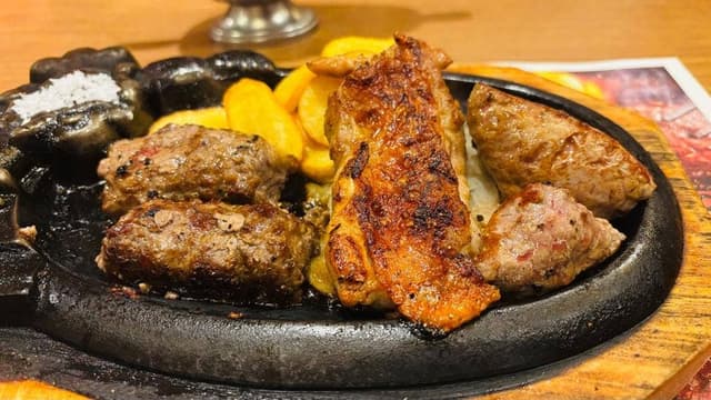 ブロンコビリー 東大阪菱江店 - サブ画像1