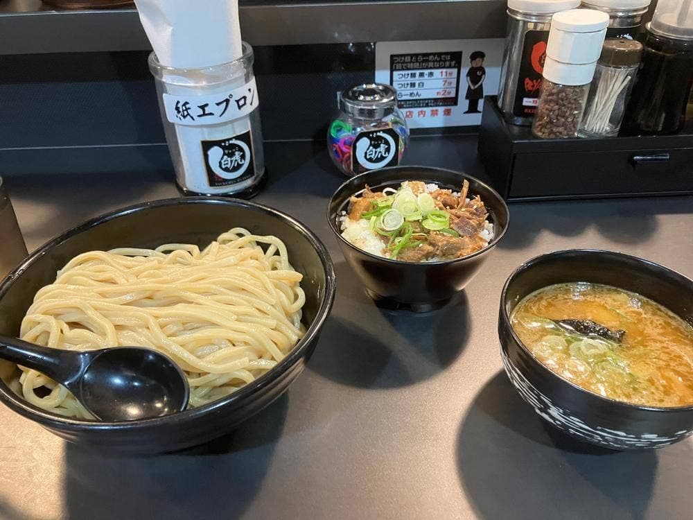 つけ麵白虎 御殿場本店