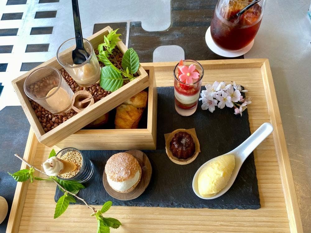 泊まれる公園 INN THE PARK 沼津 Dining