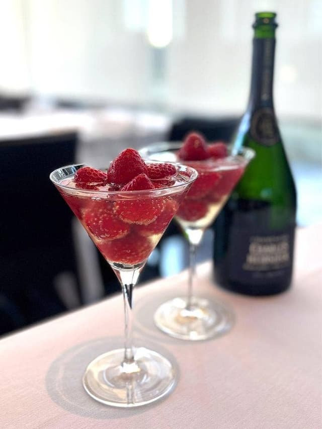 THE COSMOPOLITAN GRILL BAR TERRACE - サブ画像1