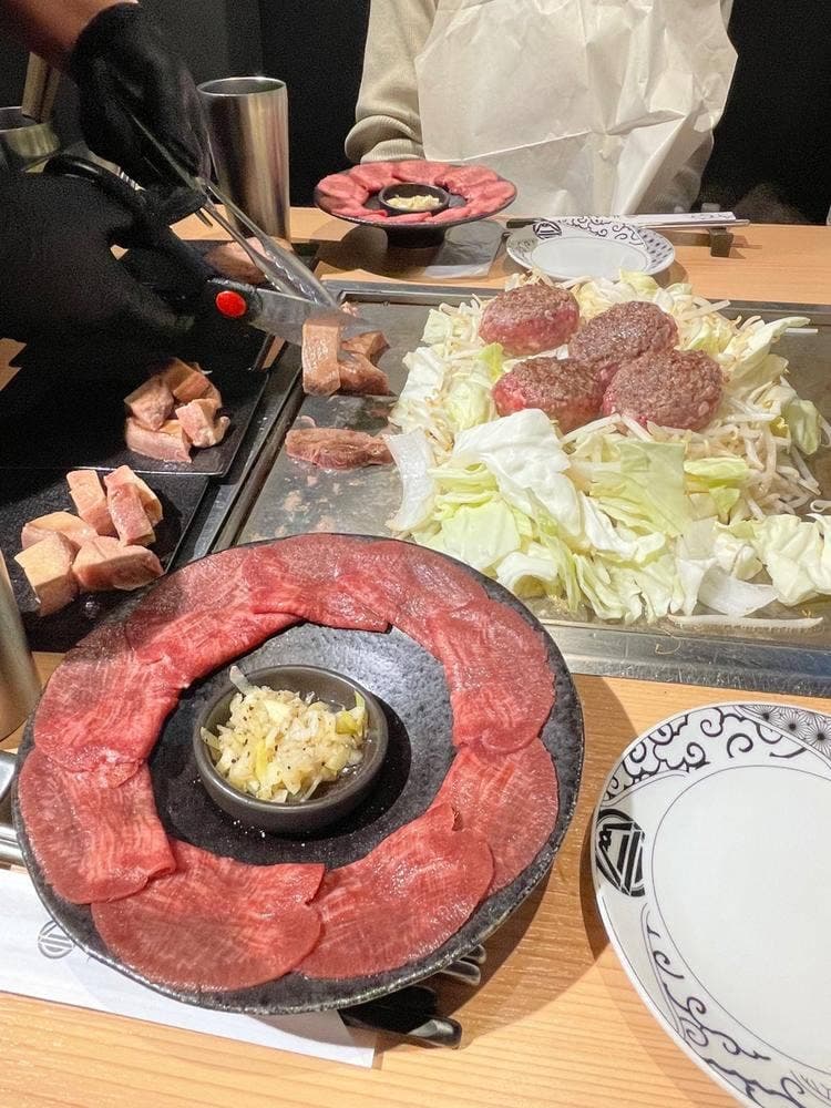 赤ふじ ミント神戸店