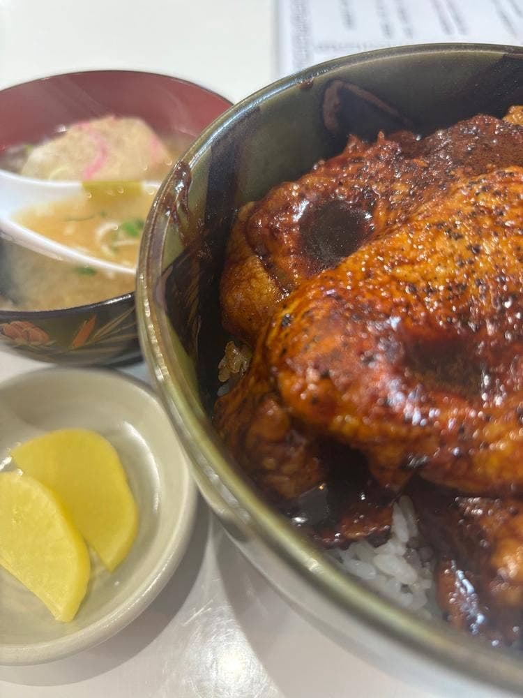 とみの食堂