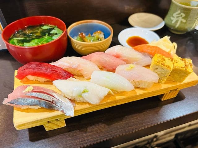 寿司バル 弁慶 神田店 - サブ画像1