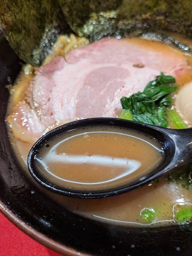 横浜ラーメン斎藤家 日野店 - サブ画像1