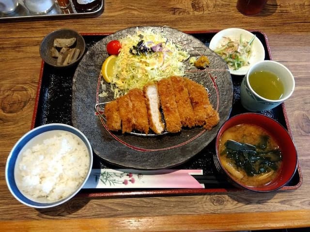 食堂ぽーくん - サブ画像1