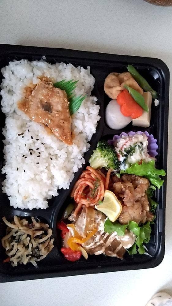 お弁当 もくれん