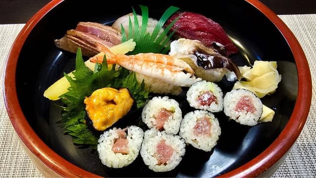 なぎさ寿司 - サブ画像1