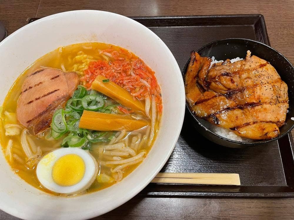 帯広豚丼 ぶたいち・北海道番屋 池袋店