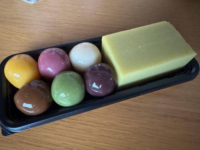 舟和 雷門店 - サブ画像1