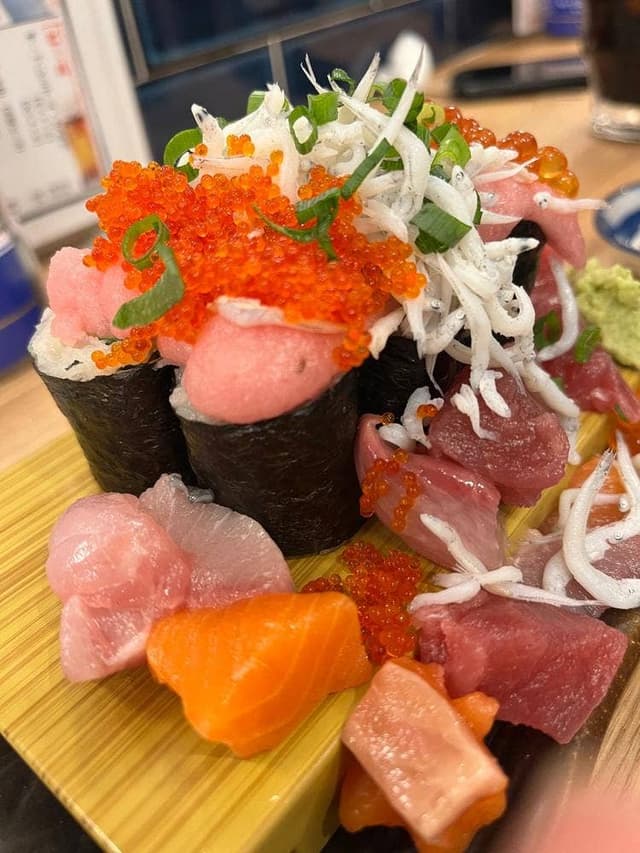 大衆すし酒場 じんべえ太郎 東浦和店 - サブ画像1