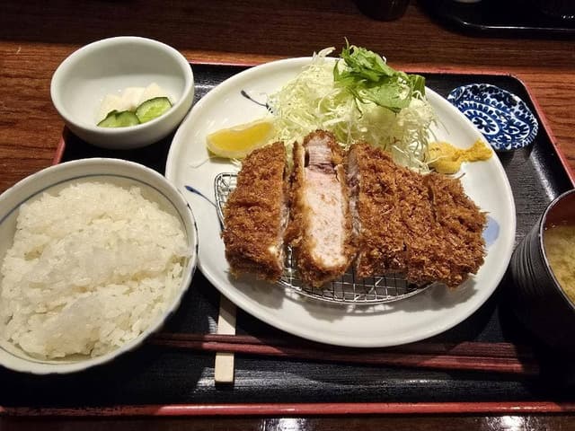 とんかつ 田 浦安舞浜店 - サブ画像1