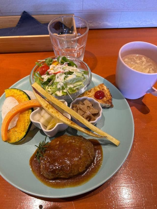 &U Cafe - サブ画像1