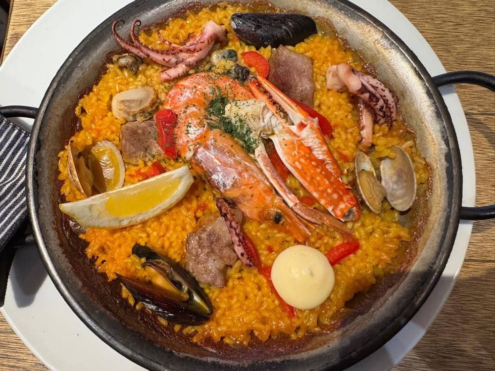 Bar Español LA BODEGA 丸の内オアゾ店