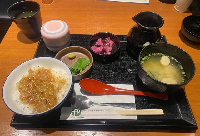 おさかな家族 させぼ五番街店 - サブ画像2