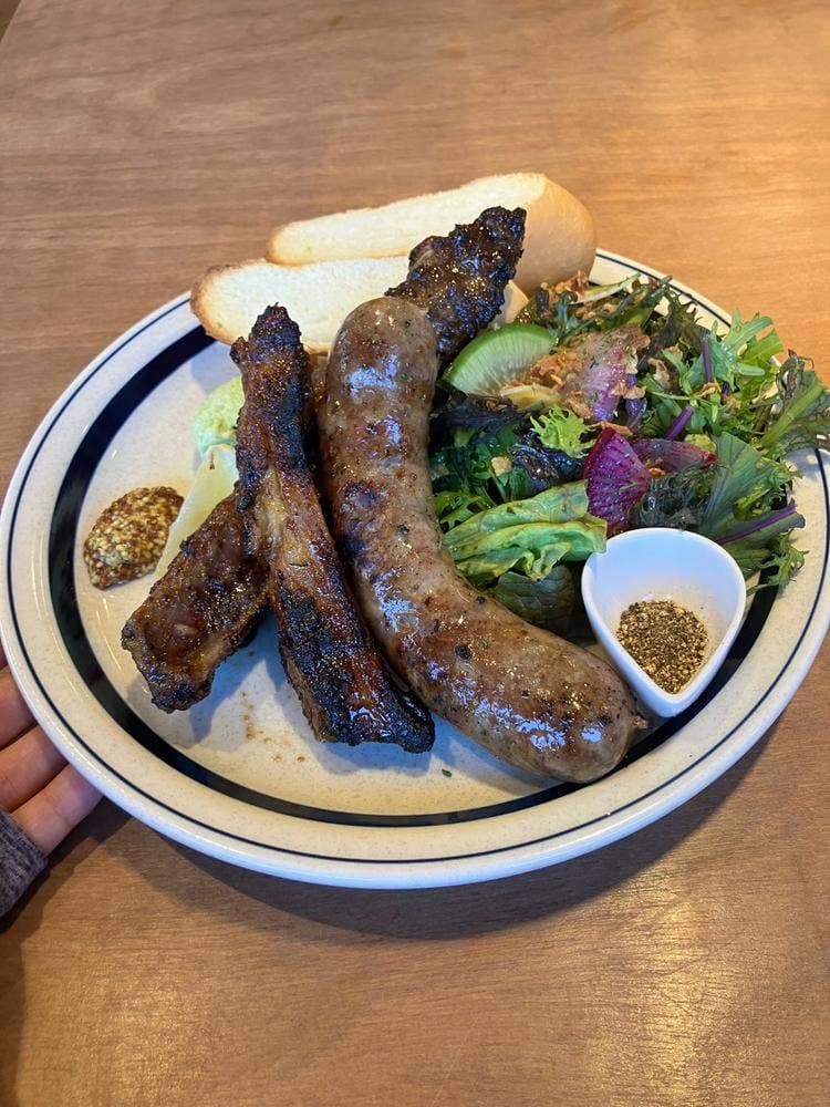 Barchie’s Spareribs factory