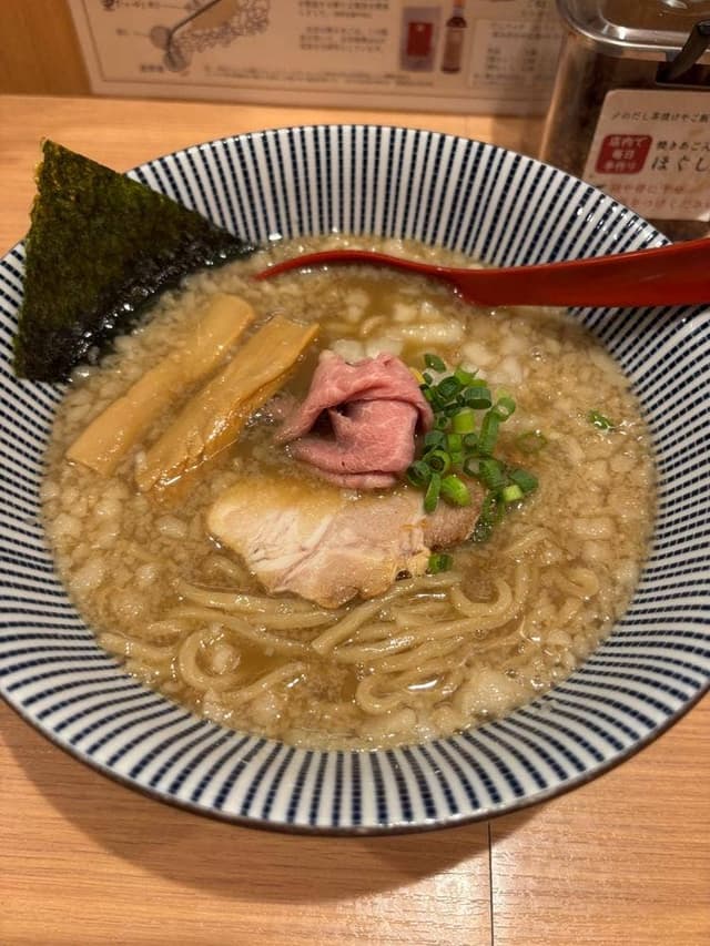 焼きあご塩らー麺 たかはし 大船店 - サブ画像3