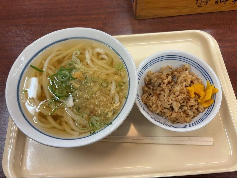 麺乃庄 つるまる饂飩 備後町店