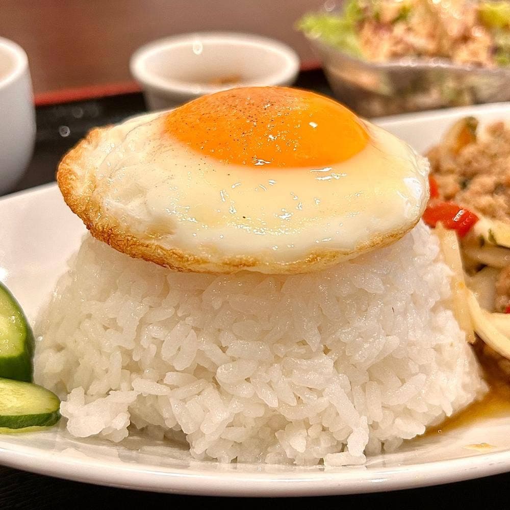 クリスタルカレー&チキンハウス