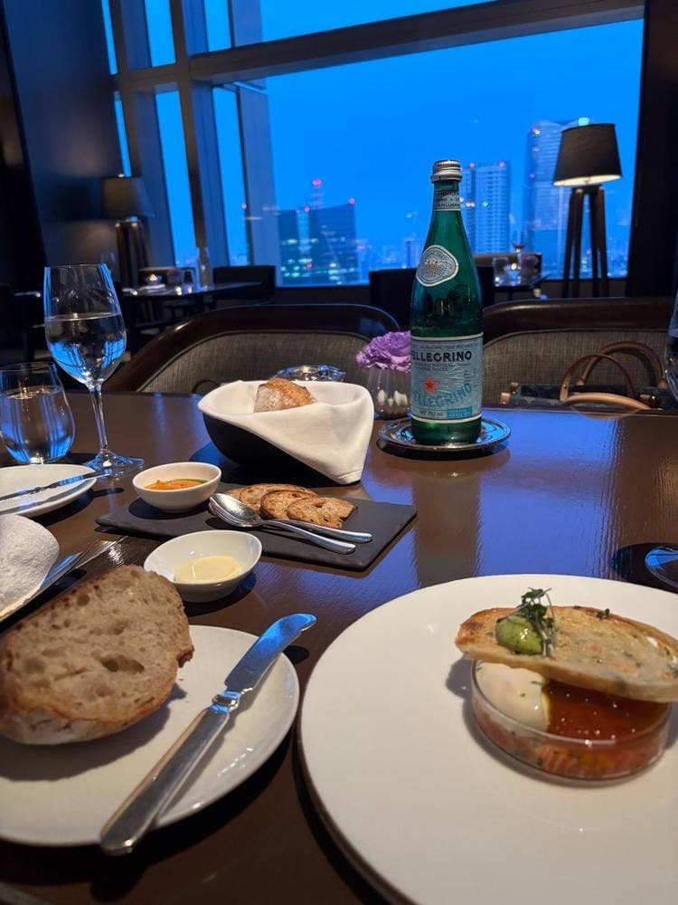 ビストロノミー タワーズ ザ・リッツ・カールトン東京