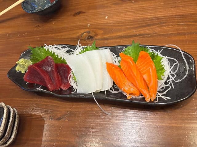 和泉水産 まぐろ酒場 - サブ画像1