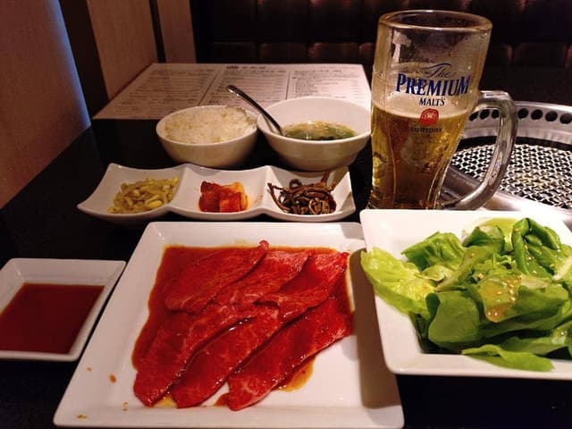 焼肉 しゃぶしゃぶ すき焼き 兜 銀座 - サブ画像1