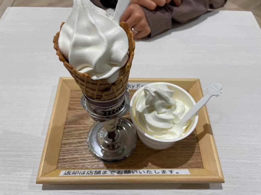 ペコちゃんmilkyドーナツ 横浜ワールドポーターズ店
