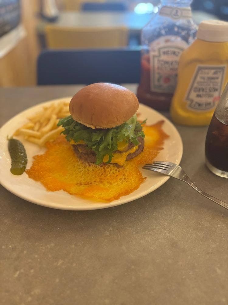 Homie's American Dininng & Bar