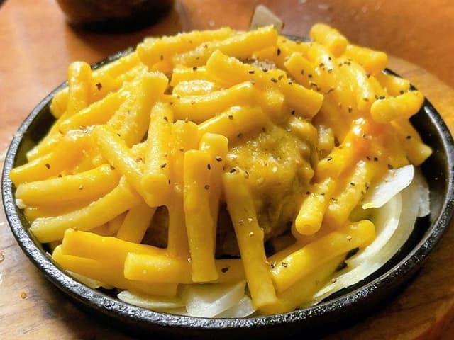 アニメ・映画酒場へそ 新橋駅前店 - サブ画像3