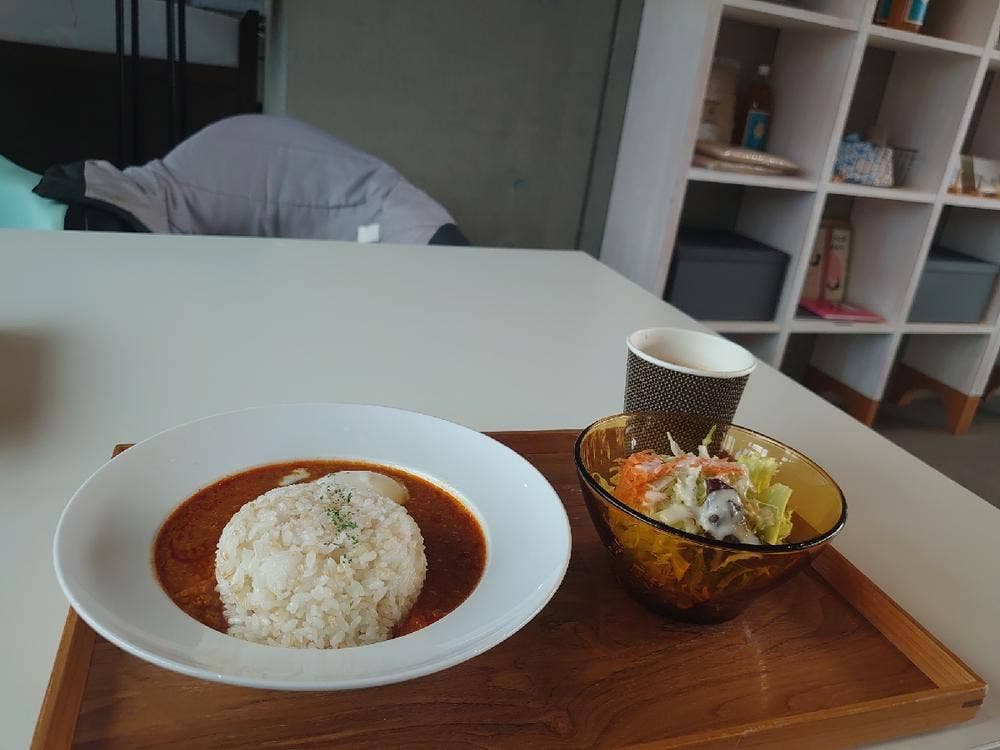 Roger Cafe