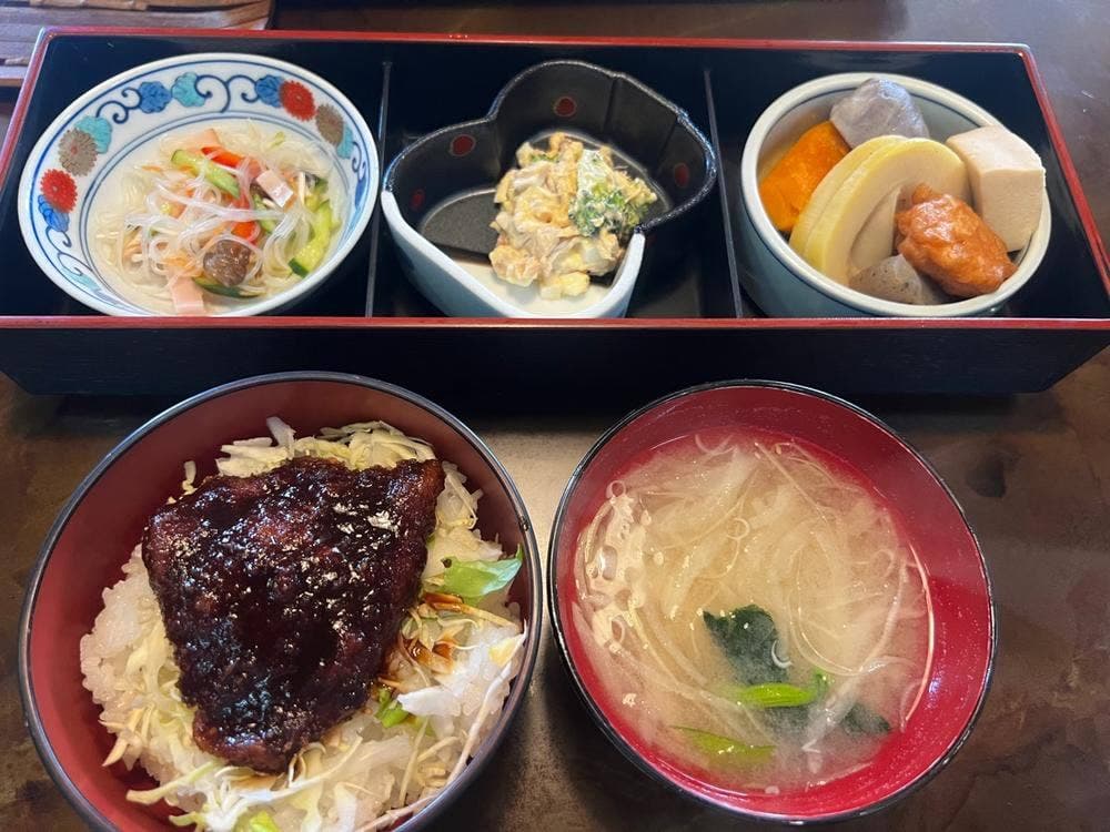 ニューみよし