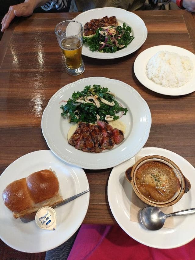 ロイヤルホスト 羽田空港店 - サブ画像2