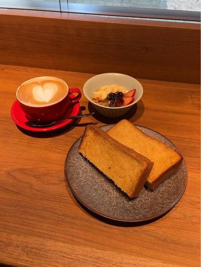 Shinjuku CROSSING Cafe & Dining - サブ画像1
