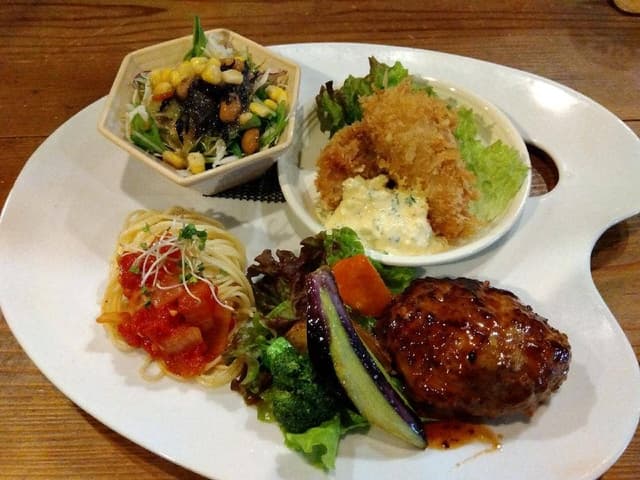 カフェ ド トロン - サブ画像1