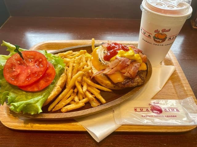 KUA’AINA イオン越谷レイクタウン店 - サブ画像1