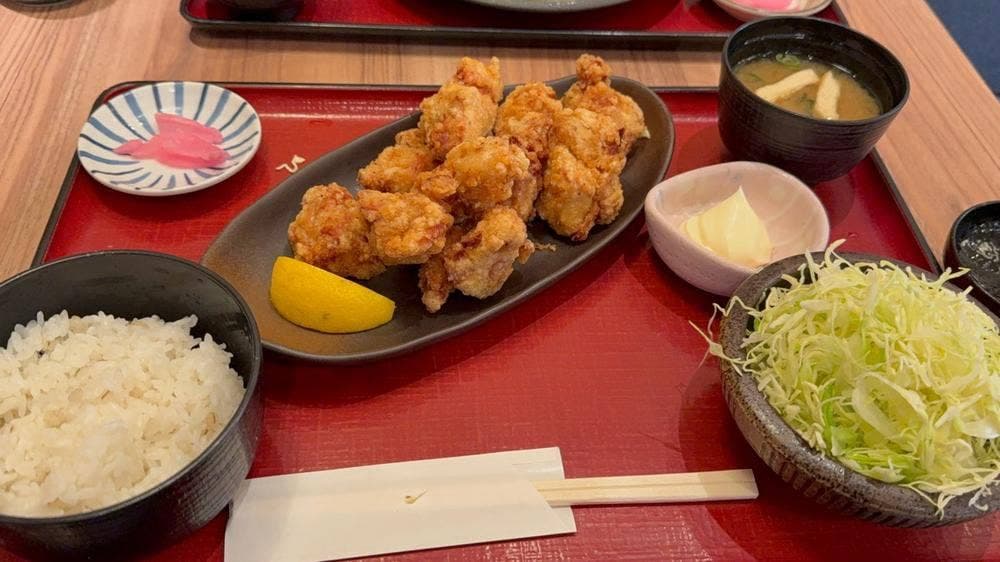 とんかつととろろ膳 かつ麦 京都ファミリー店