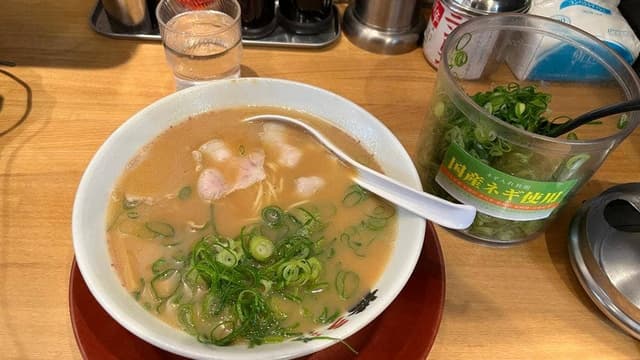 ラーメン横綱 三条河原町店 - サブ画像1